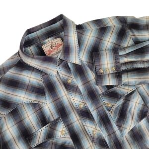 Wrangler Blue and Cream Casual Button Down Shirt